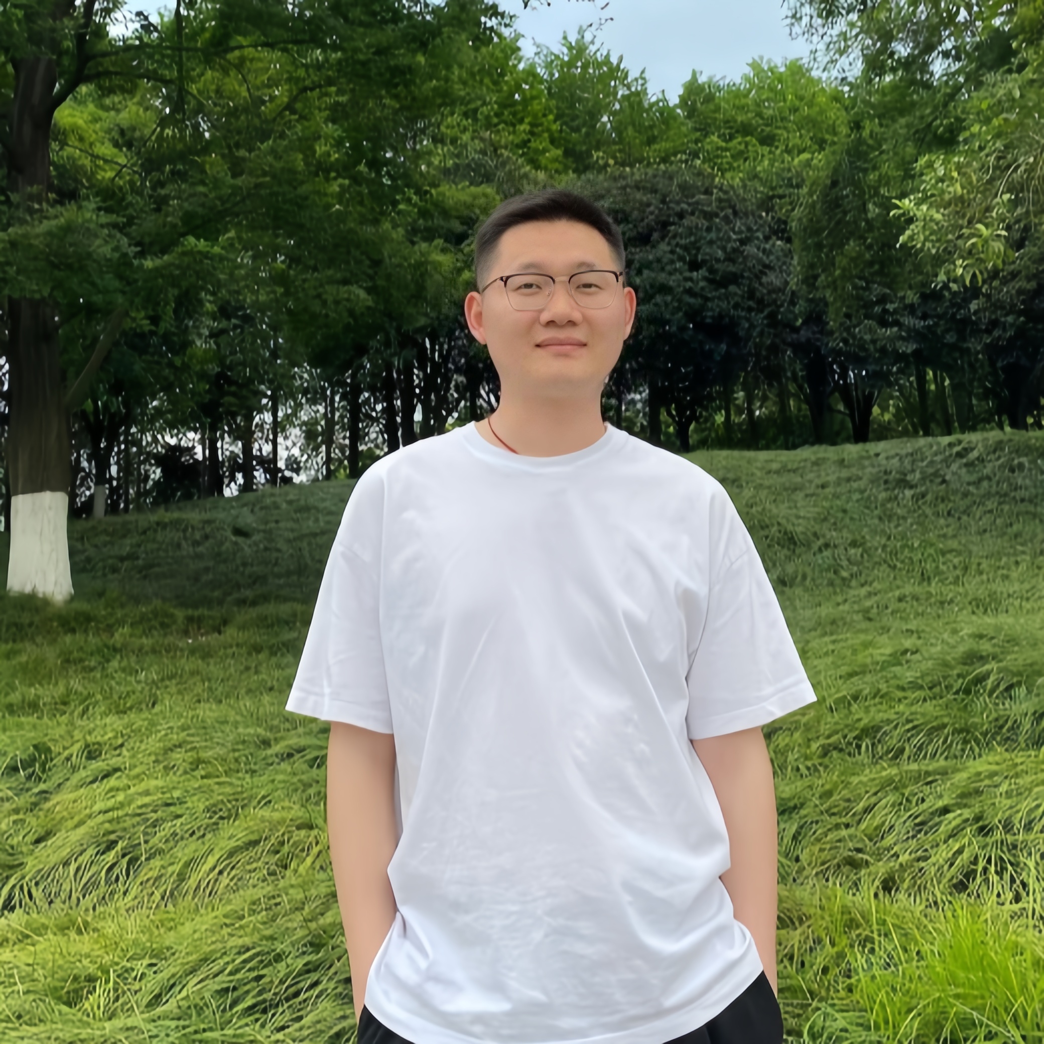 Weiwei Duan